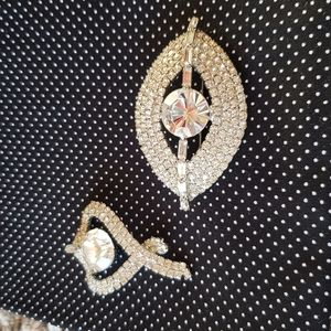 BEAUTIFUL BROACH AND NECKLACE PENDANT